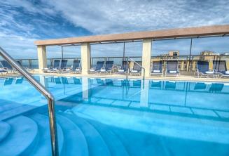 Strešný bazén hotela Alexandra, Malta