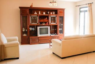 Obývačka maltskej hostiteľskej rodiny