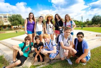 Park vedľa školského internátu