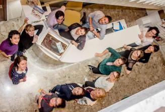 Torta v recepcii jazykovej školy